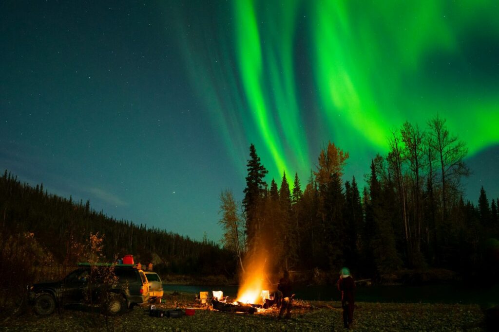 Polarlicht Tour mit Lagerfeuer und Barbecue